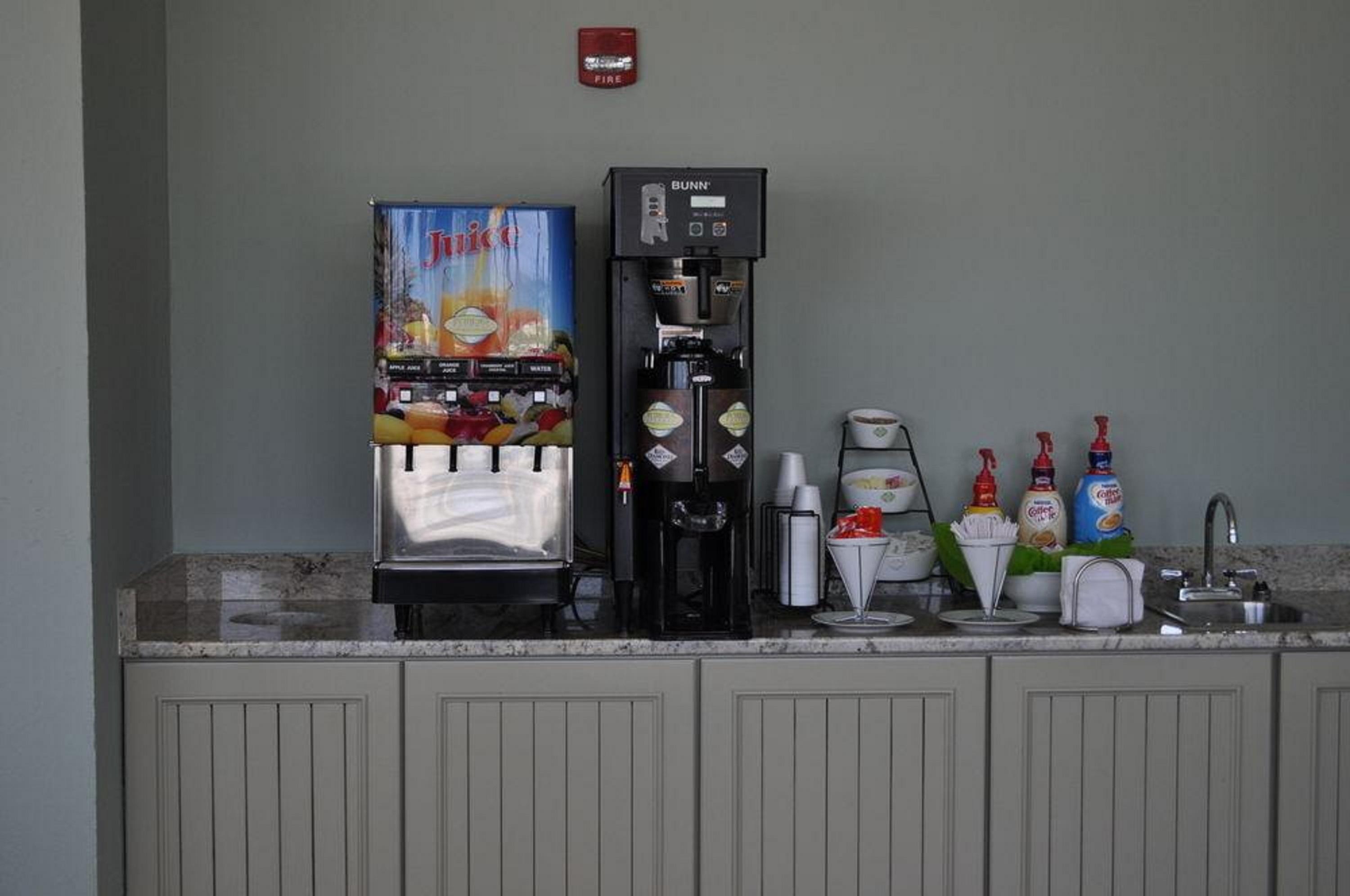 Ramada By Wyndham Panama City Beach / Beachfront Dış mekan fotoğraf