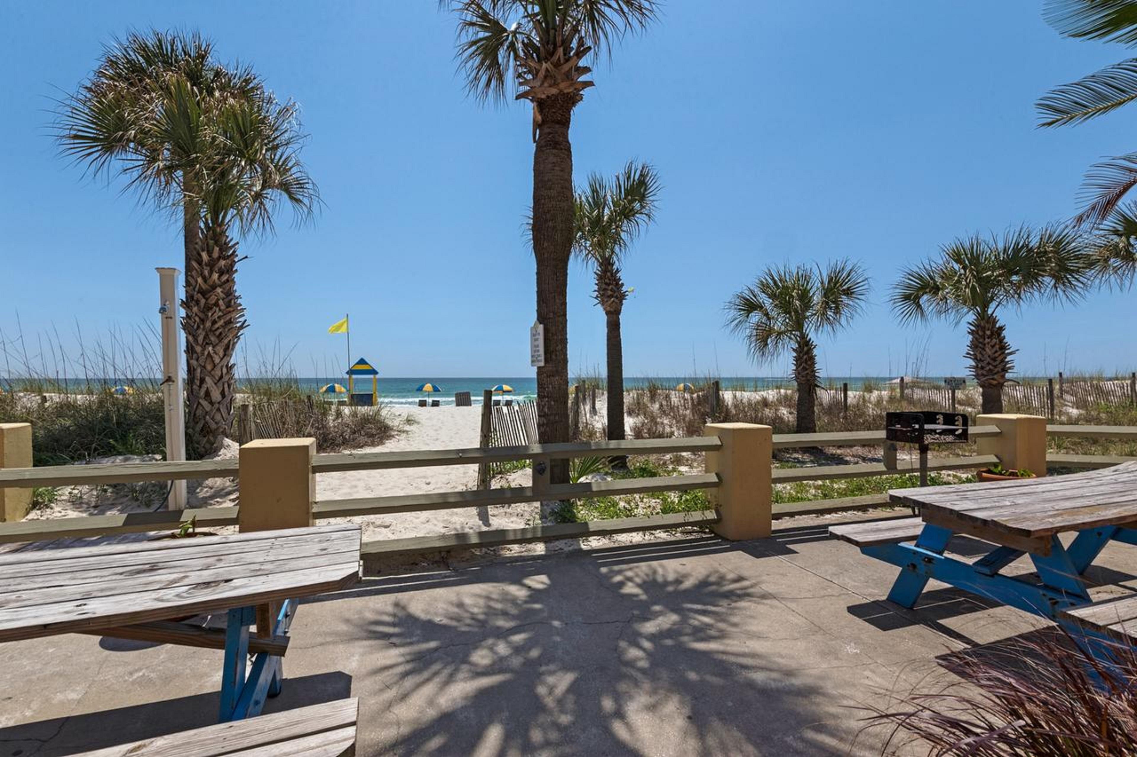 Ramada By Wyndham Panama City Beach / Beachfront Dış mekan fotoğraf