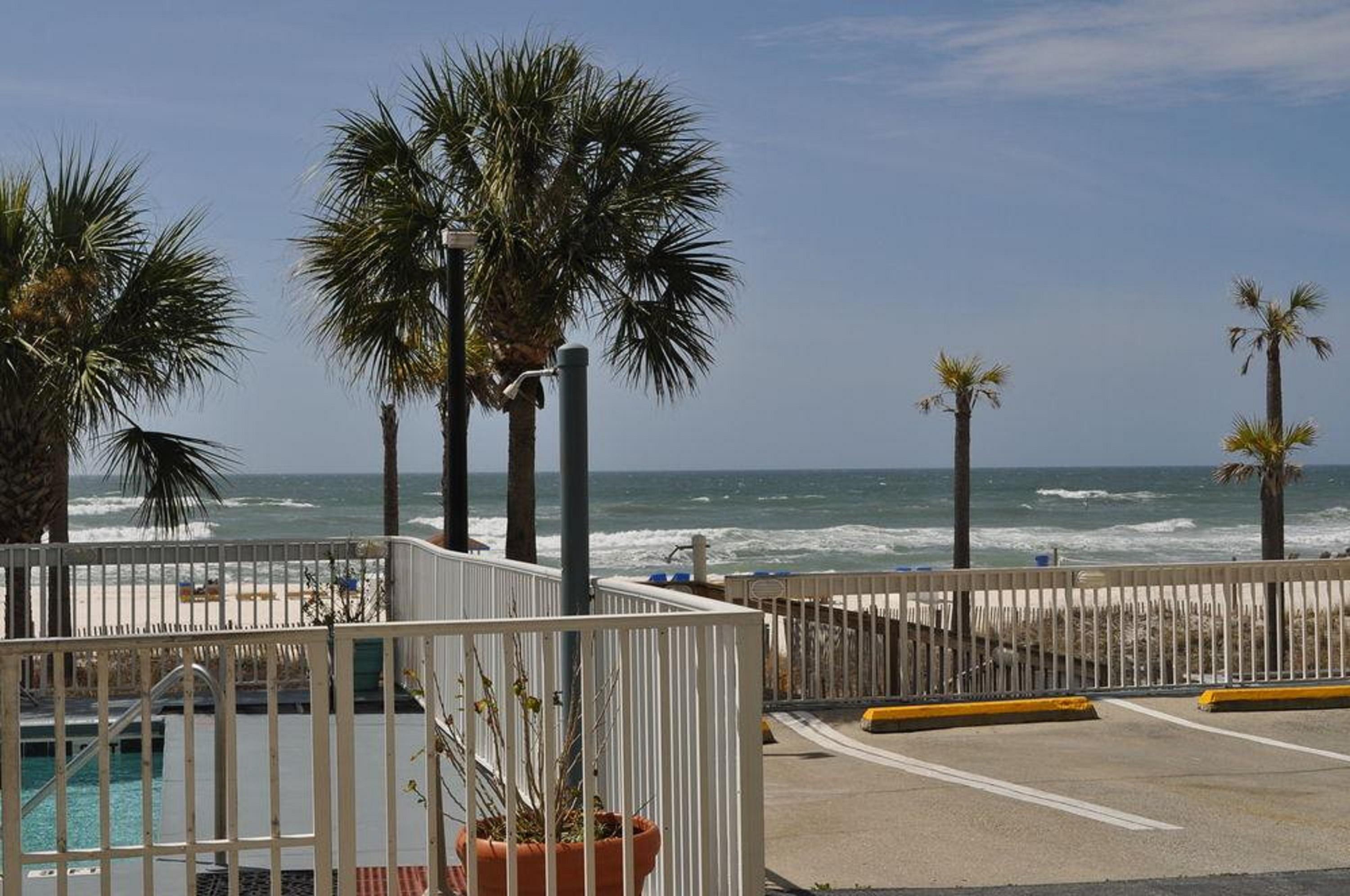 Ramada By Wyndham Panama City Beach / Beachfront Dış mekan fotoğraf