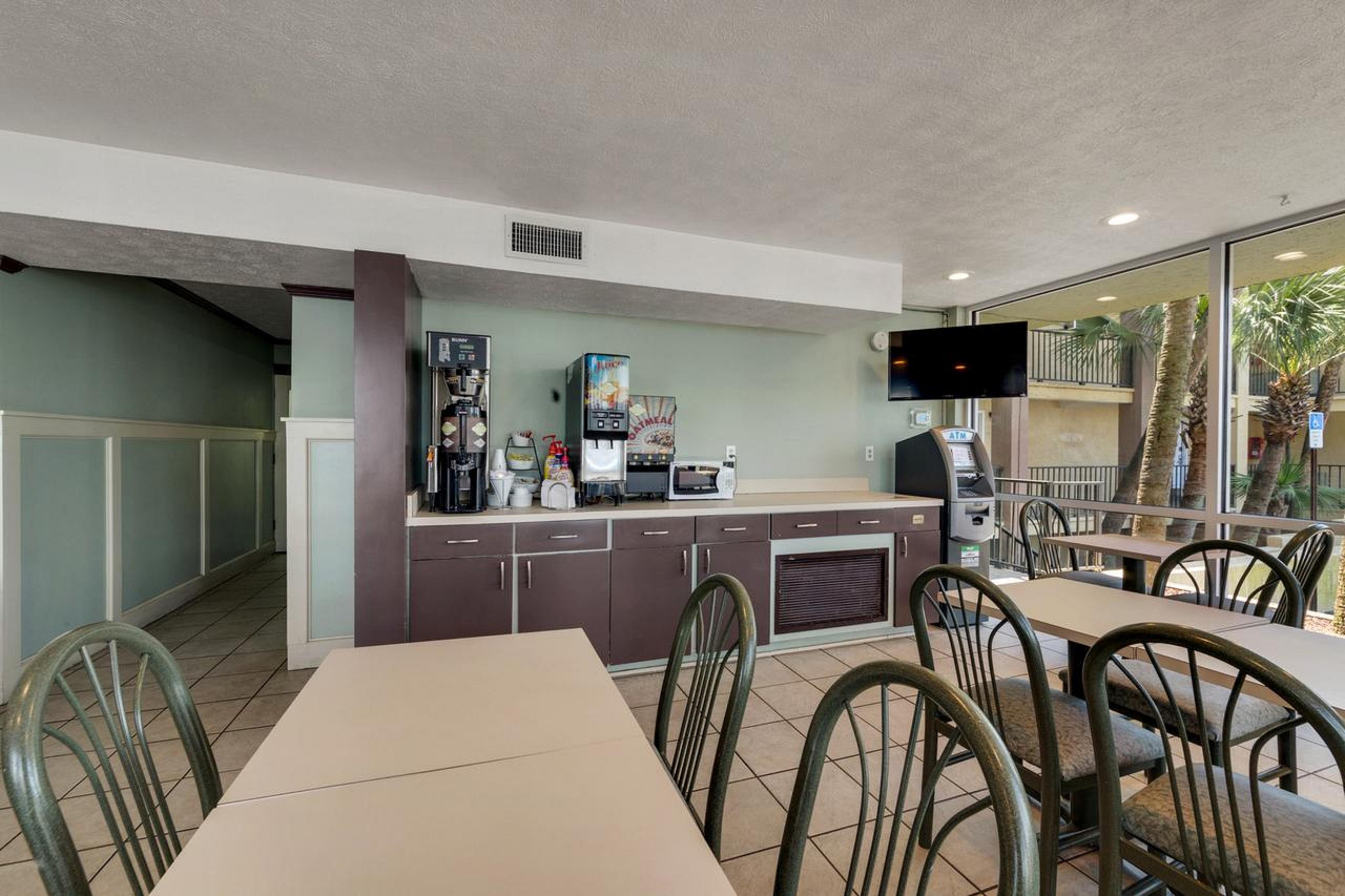 Ramada By Wyndham Panama City Beach / Beachfront Dış mekan fotoğraf