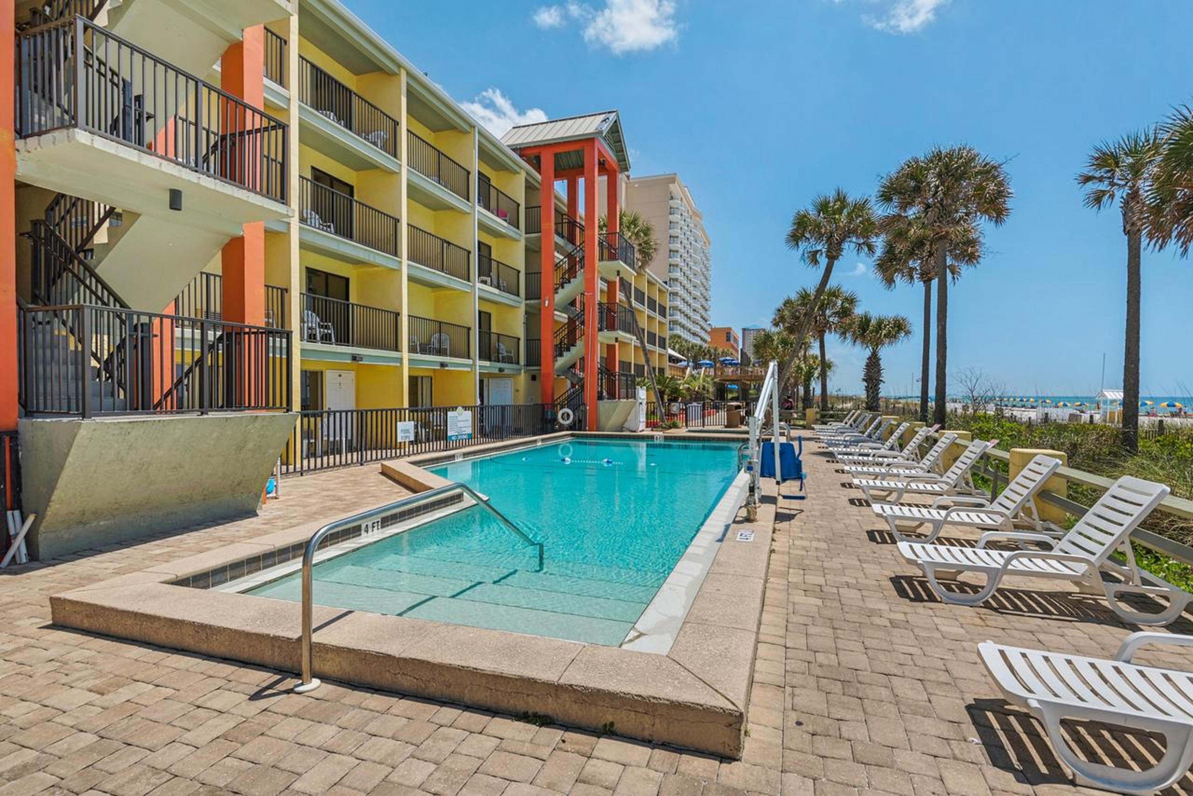 Ramada By Wyndham Panama City Beach / Beachfront Dış mekan fotoğraf